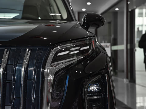 2025�� �Ŀ�  2.0T PHEV ����200��������� 6��