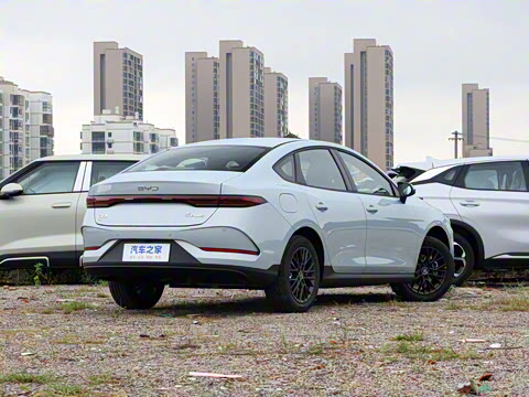 2025�� EV �Ǽݰ� 510KM��ȡ��