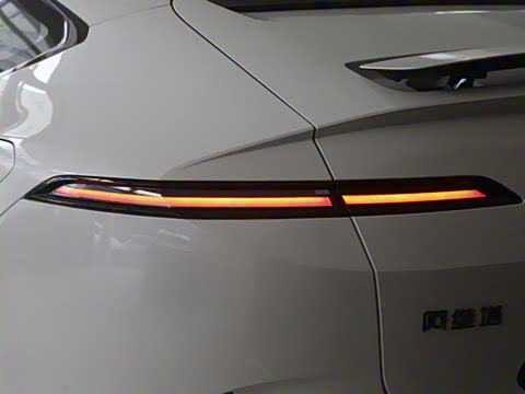 2026�� Ultra ���������