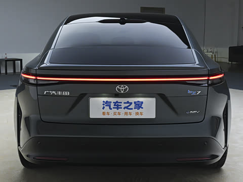 2026�� 710 Ultra�����״��