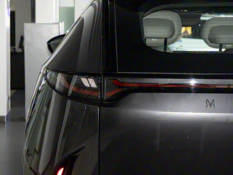 2025�� ����200 Pro