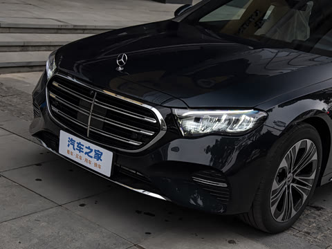 2026�� E 300 L ������