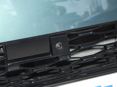 2025�� 400PS Dynamic SE