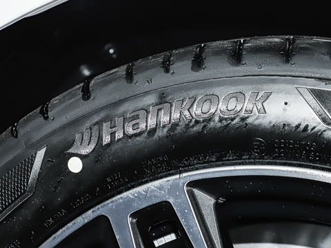 2026�� �Ŀ� 530Li ������ M�˶���װ