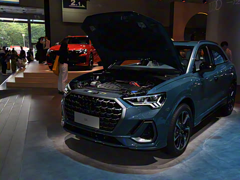 2025�� quattro 45�����ذ� 45TFSI quattro ʱ�ж�����