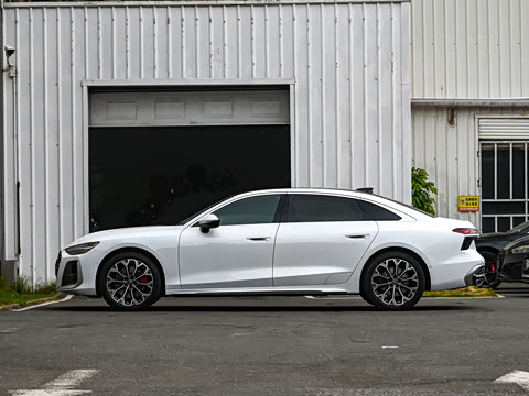 2026�� 2.0T quattro ����������	