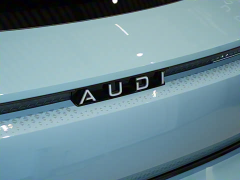 2026�� �ȷ�quattro��