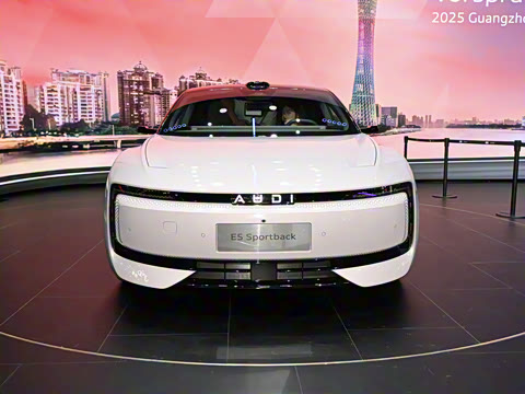 2026�� �ն�����quattro��