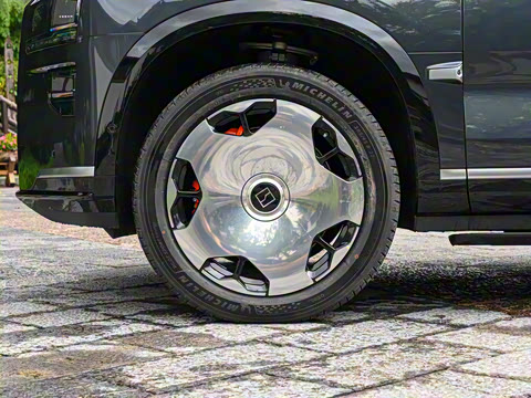 2025�� Ultra�� 70kWh