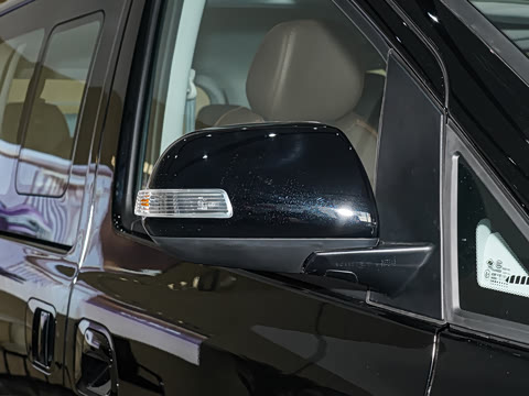 2027�� 2.0L ������ 7��