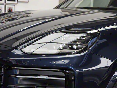 2026�� Cayenne Coup�� 3.0T