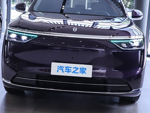 2025�� ���� Ultra�� 53.4kWh 5���� (192�߼����״