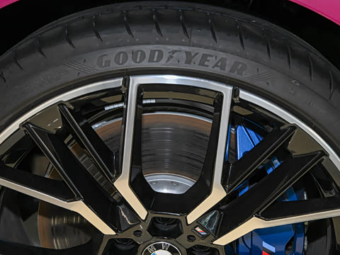 2022�� 840i ˫�Ž��ܳ� M�˶���װ