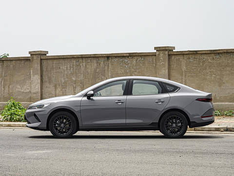 2025�� EV �Ǽݰ� 510KM��ȡ��