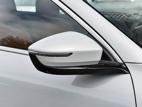 2026�� 2.0TD �Զ��콢 5��