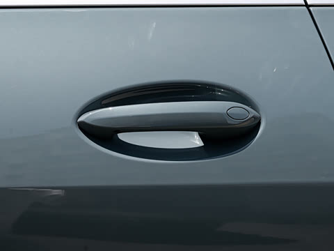 2026�� 425i M�˶���װ