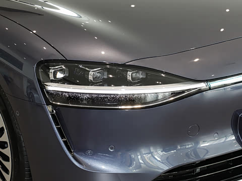 2025�� ���� ����Max (896�߼����״