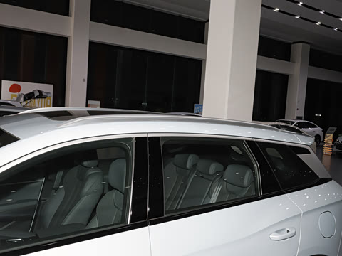 2026�� DM-i 220KM׿Խ��