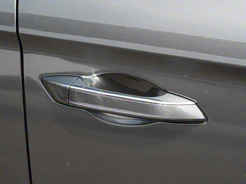 2025�� 2.2T  ������Խ�� 5�� ����