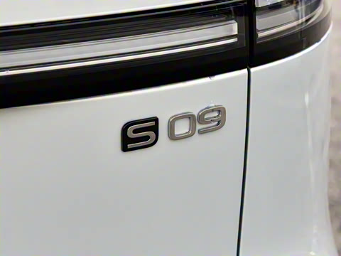 2025�� ����Ultra+����������