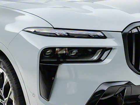 2024�� xDrive40i ������M�˶���װ