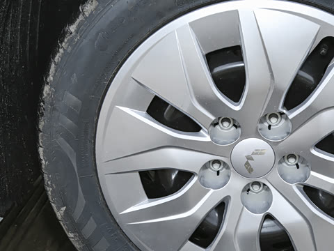 2025�� 1.5T 6MT ������