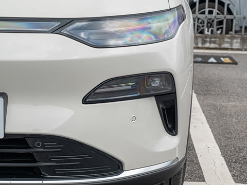 2027�� ���� 640������
