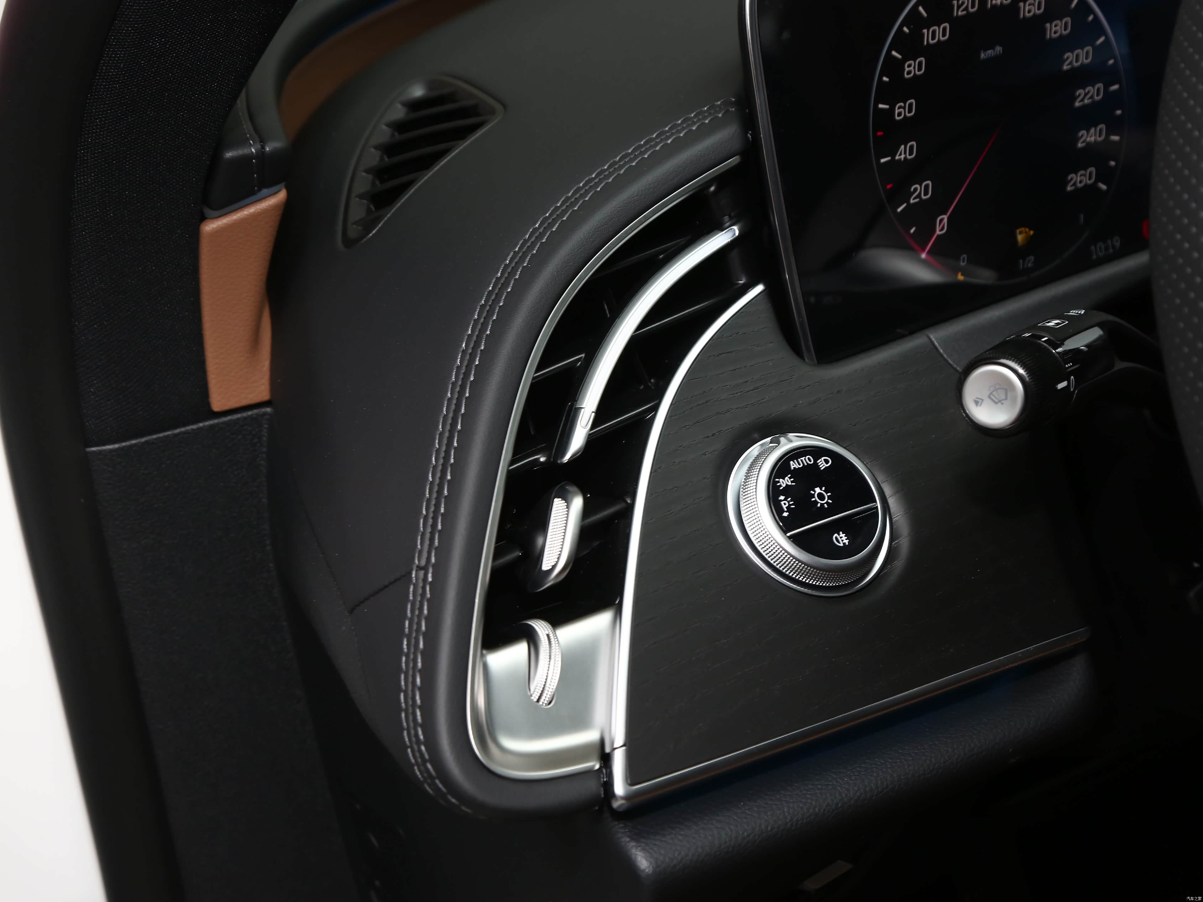 Mercedes-Benz E, миниатюра 15