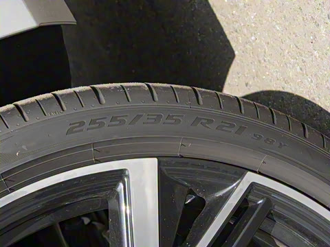 2025�� 55 TFSI quattro ������