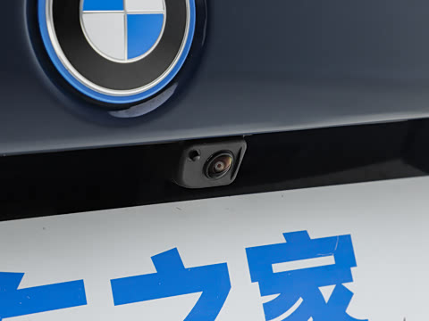 2026�� xDrive30L M�˶���ҹ��װ