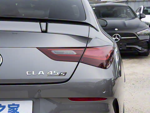 2025�� AMG CLA 45 S 4MATIC+