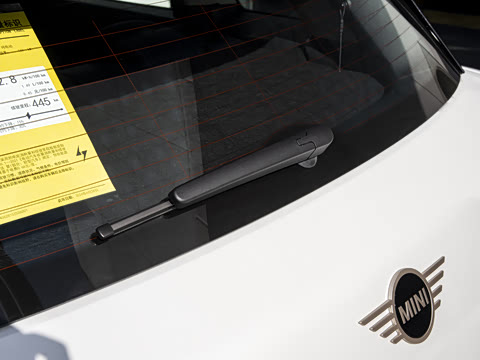 2025�� SE ������