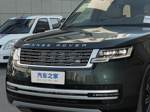 2026�� 3.0 L6 400PS AB�����