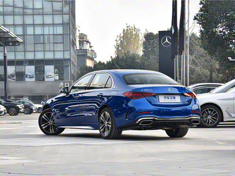 2025�� �Ŀ� C 350 eL