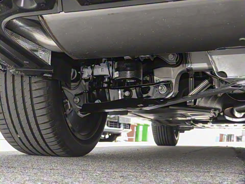 2025�� xDrive 30Li ������M�˶���ҹ��װ