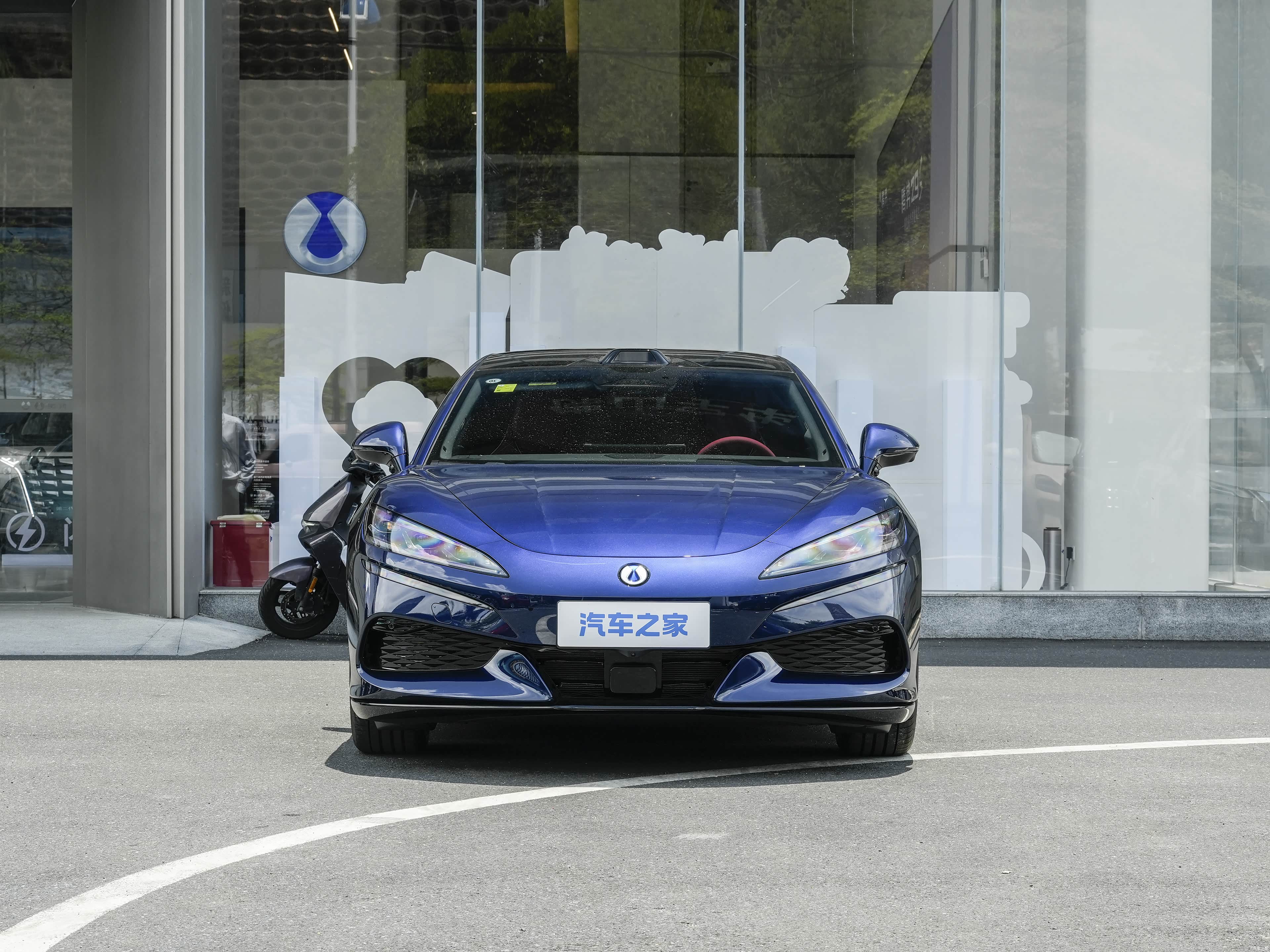 Denza Z9GT, миниатюра 2