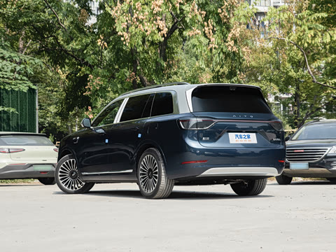 2025�� ���� Ultra�� 100kWh 6����