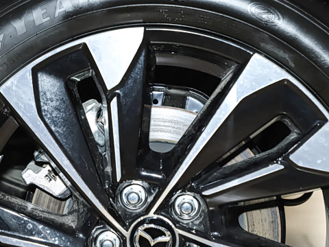 2026�� 2.5L ���а�