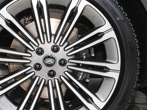 2025�� 3.0 L6 400PS �䷶�ӳ���