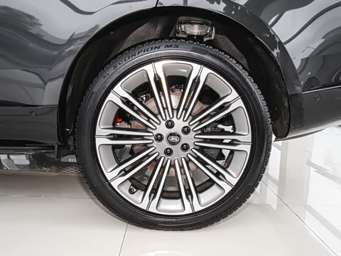 2025�� 3.0 L6 400PS �䷶�ӳ���