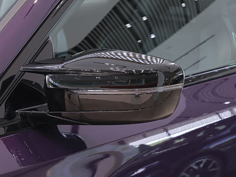 2026�� M240i xDrive