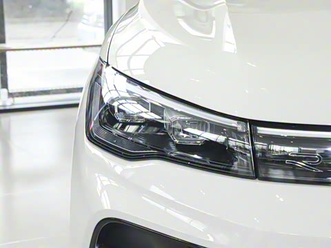 2026�� PRO 380TSI ���� R-Line �����