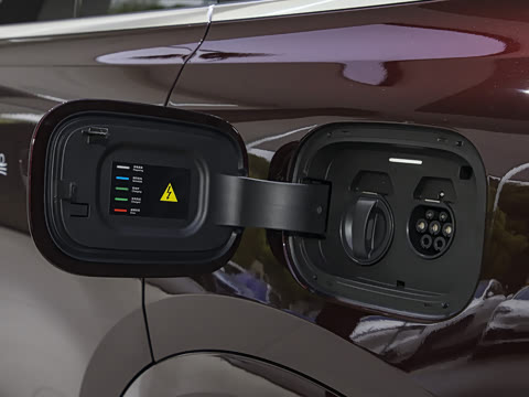 2025�� ���� Ultra�� 53.4kWh 6���� (896�߼����״
