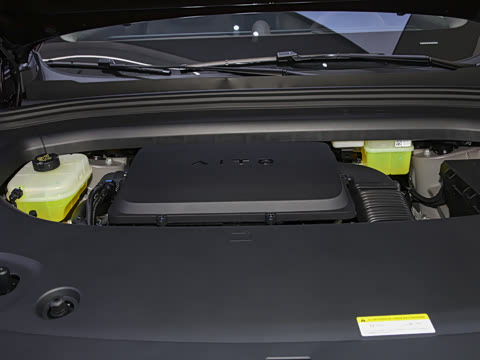 2025�� ���� Ultra�� 53.4kWh 6���� (896�߼����״