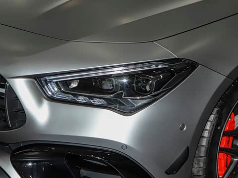 2025�� AMG CLA 45 S 4MATIC+