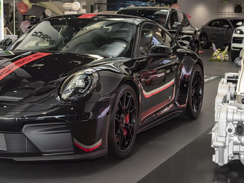 2025�� GT3 4.0L