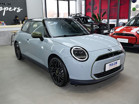 2025�� PAUL SMITH ���ʦ��