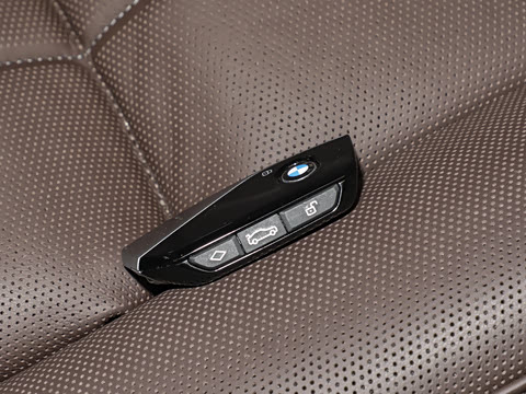 2026�� 740Li ������ M�˶���װ