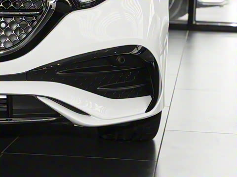 2024�� E 350 e L ���ʽ��϶����˶��γ�