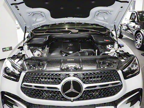 2025�� �Ŀ� GLE 350 4MATIC ʱ����